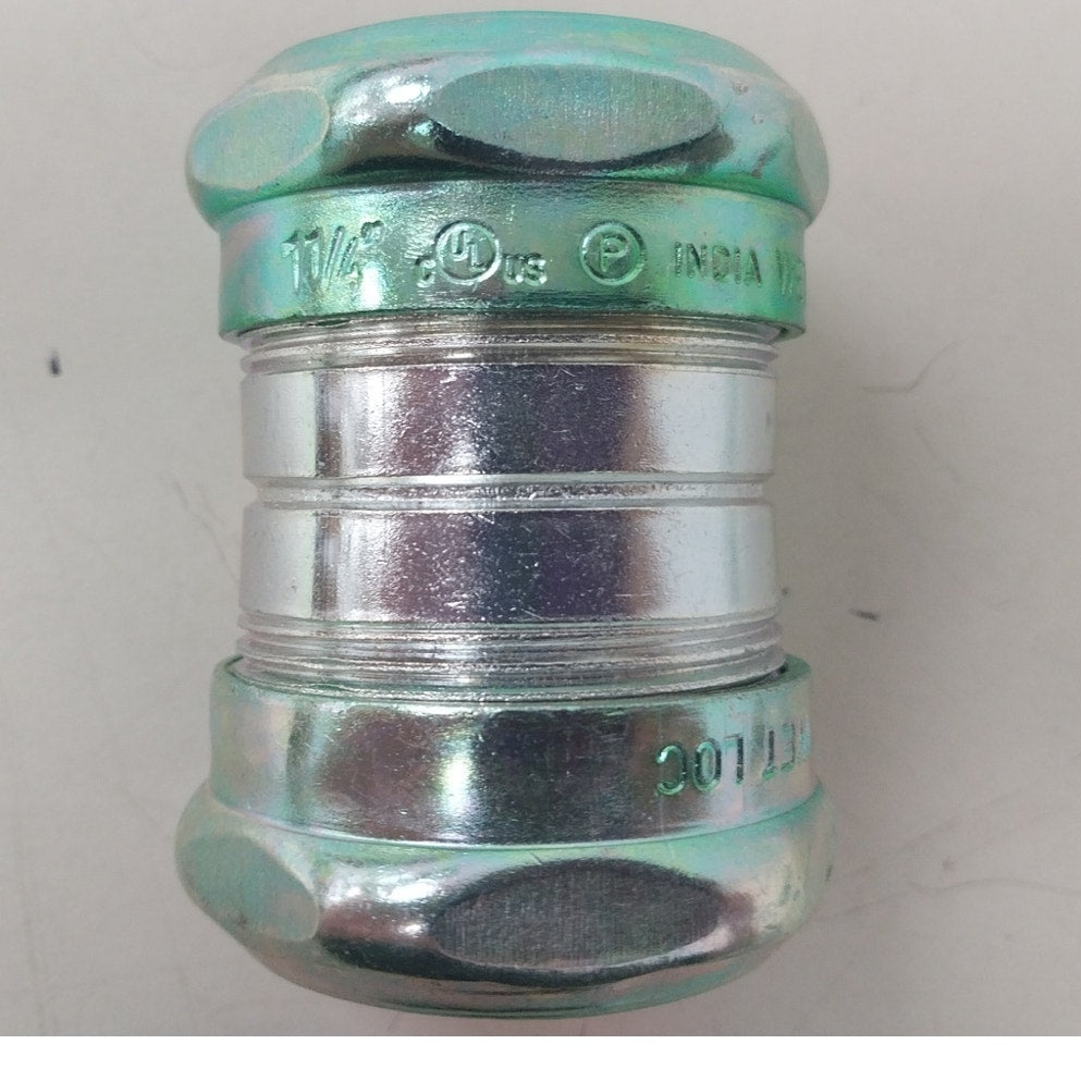 9 New 1.25" Compression Type Metal EMT Electrical Metal Tube Watertight Couplers