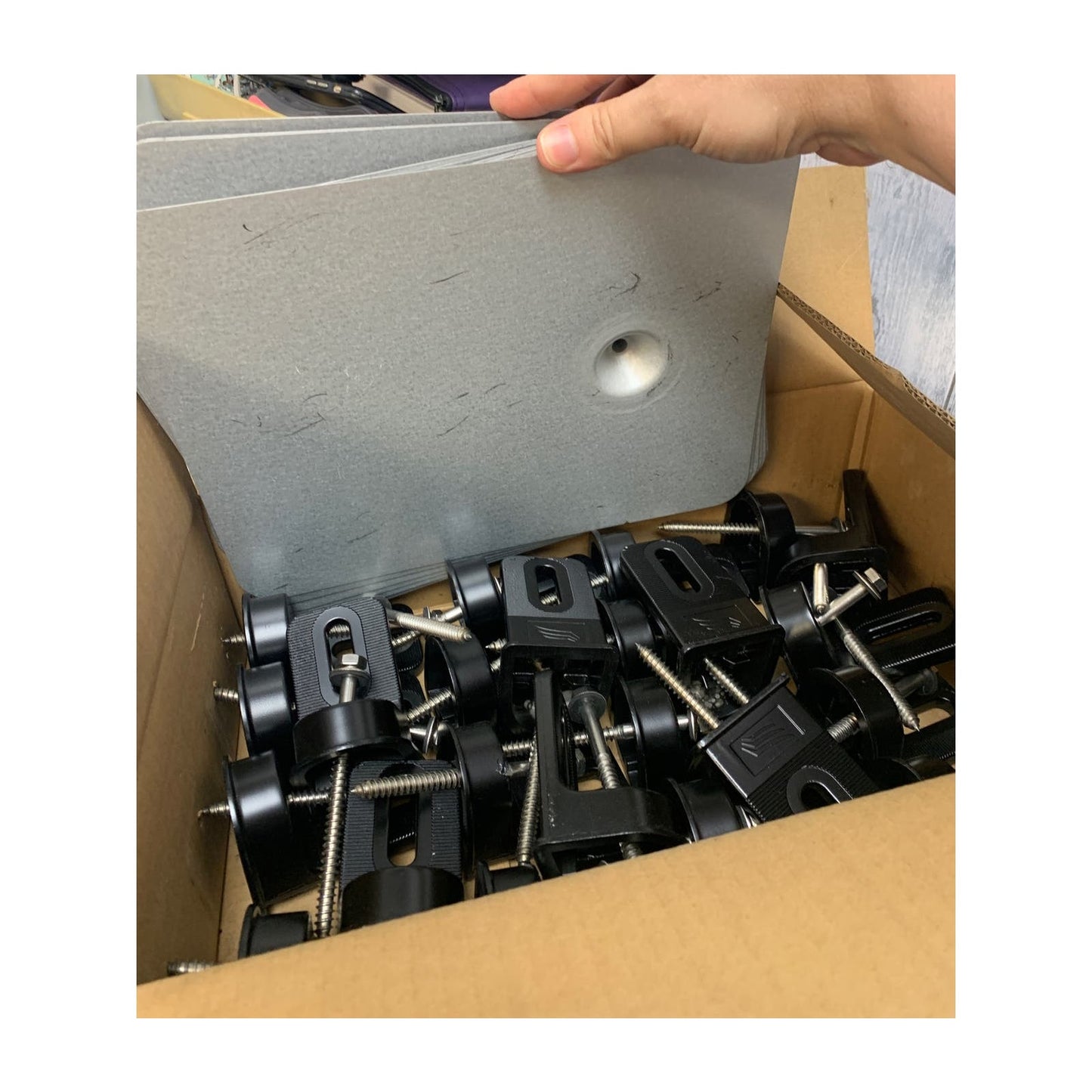 New Pegasus Solar Case of 24 SPCR-CT InvisiMount Composite for Rails M10 T-Bolts