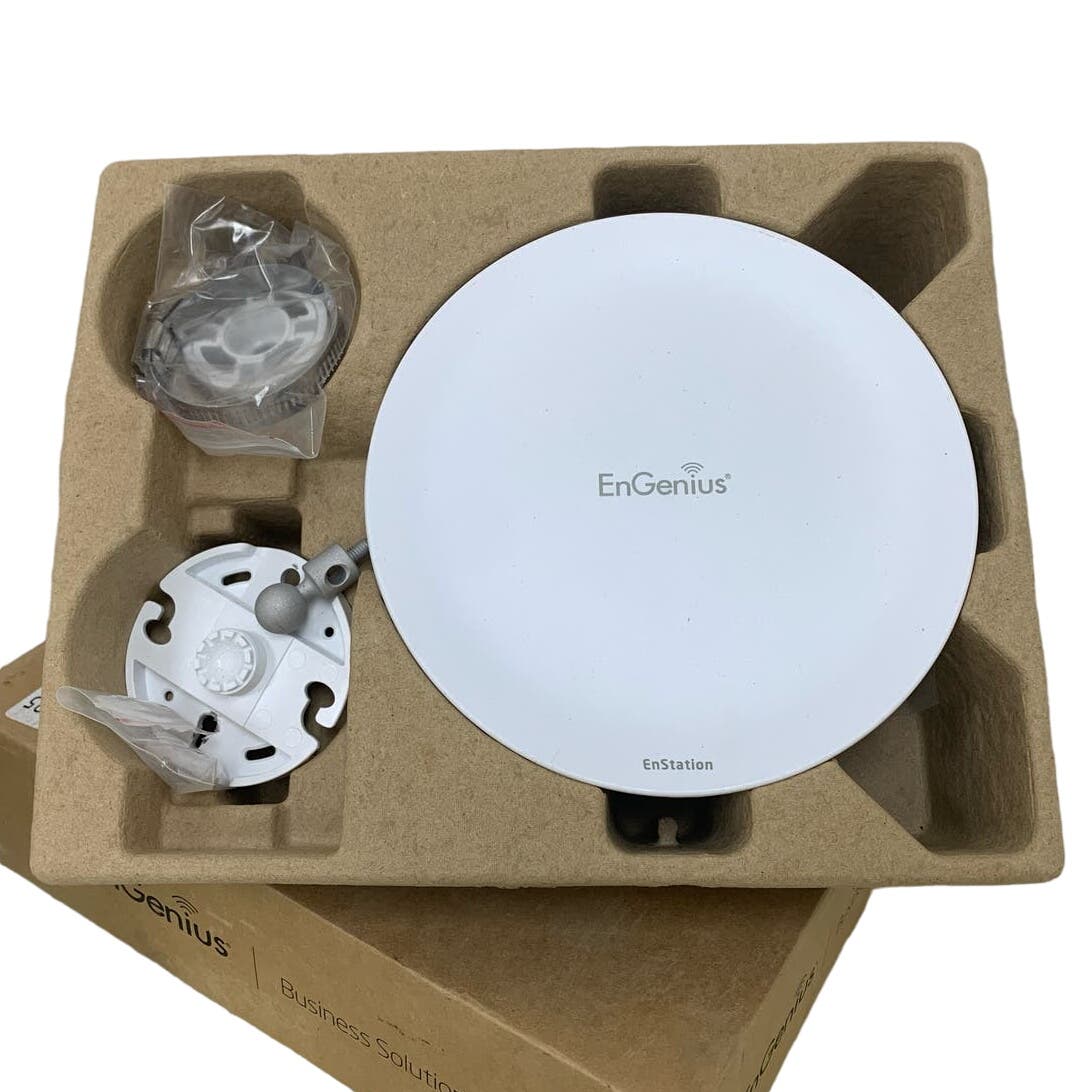 New EnGenius Long Range Wireless AC867 Outdoor CPE Wireless Networking Device