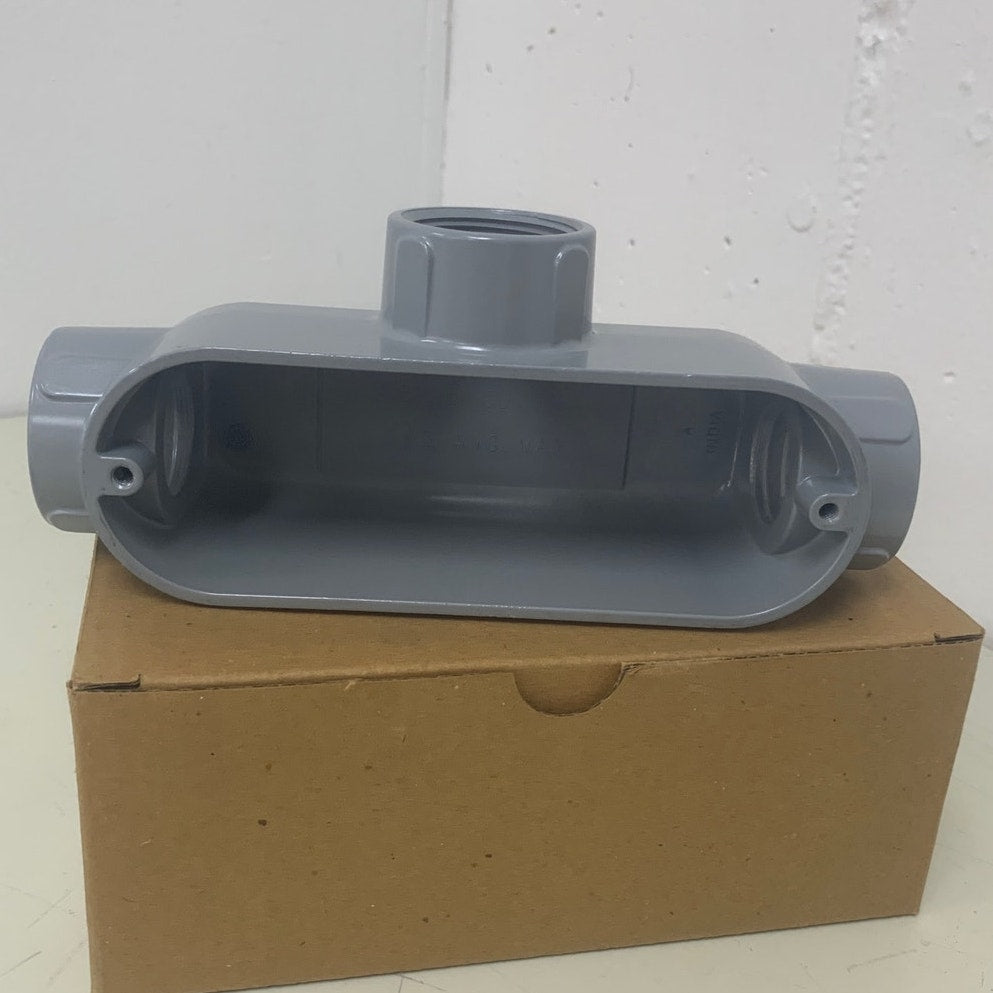 New Emerson Appleton Form 85 1.25" T Type Aluminum Electrical Conduit Body