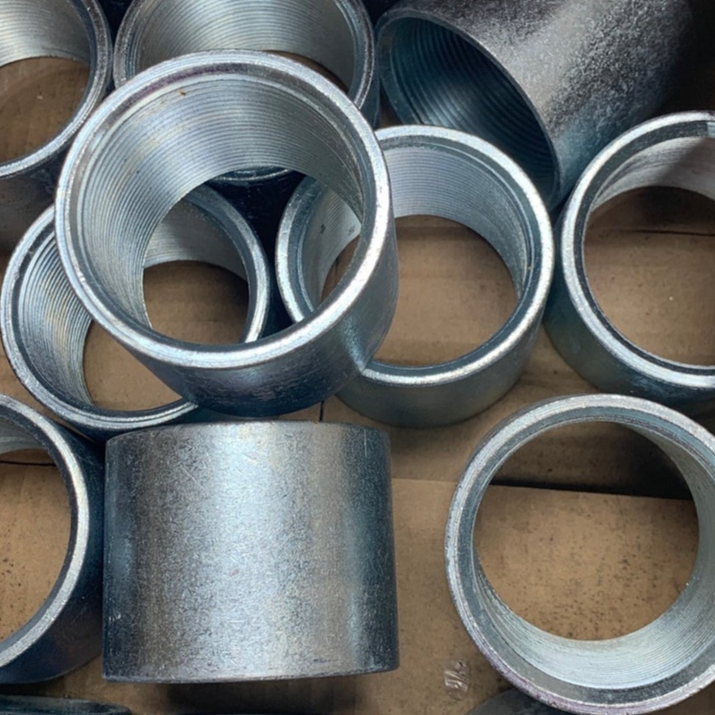 4 New Service Metal 2" Galvanized Merchant Full Couplings SGMCPL02.0 Open Box