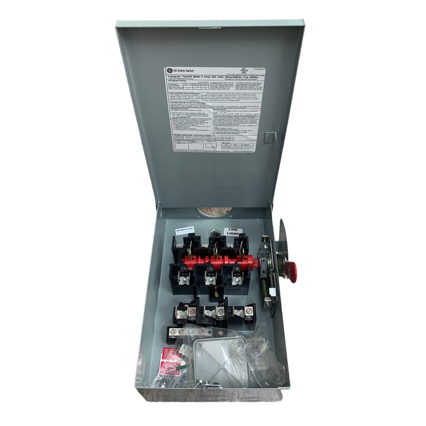 New GE General Electric General Duty 60A 240VAC Metal Box Safety Switch Shutoff