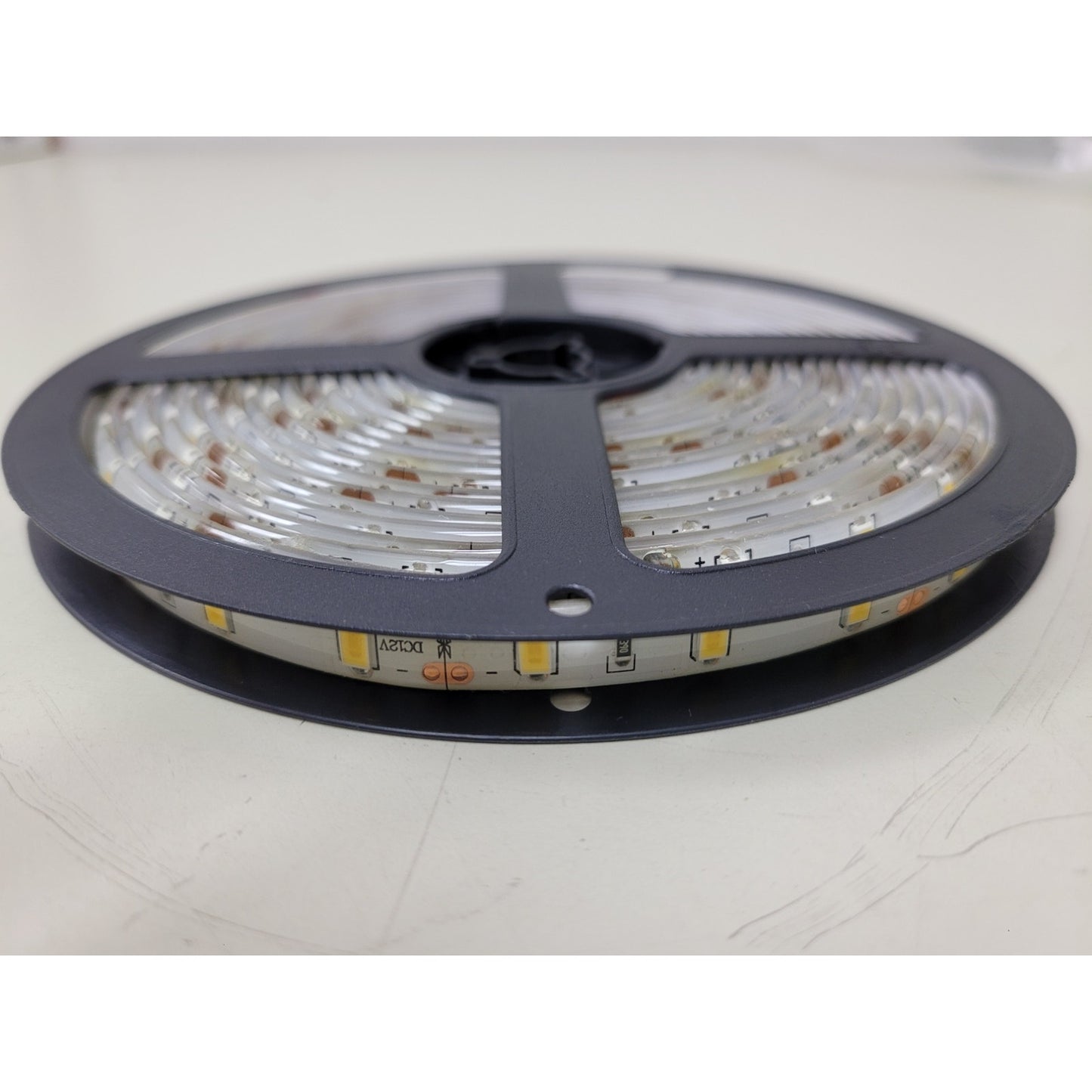 New RoHS LED Type SMD5630 Warm White DC12V 5M Roll LED Strip