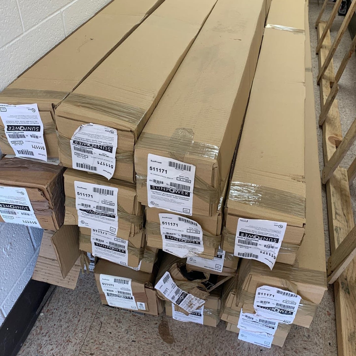 12 NEW Sunpower InvisiMount 129" 11 Feet Long Black Metal Solar Panel Rails