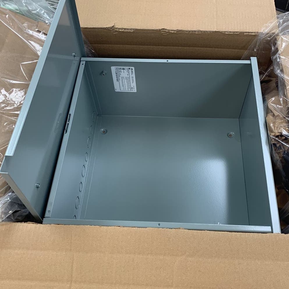 New Hammond Manufacturing Metal Industrial Control Panel Enclosure C3R181810SC