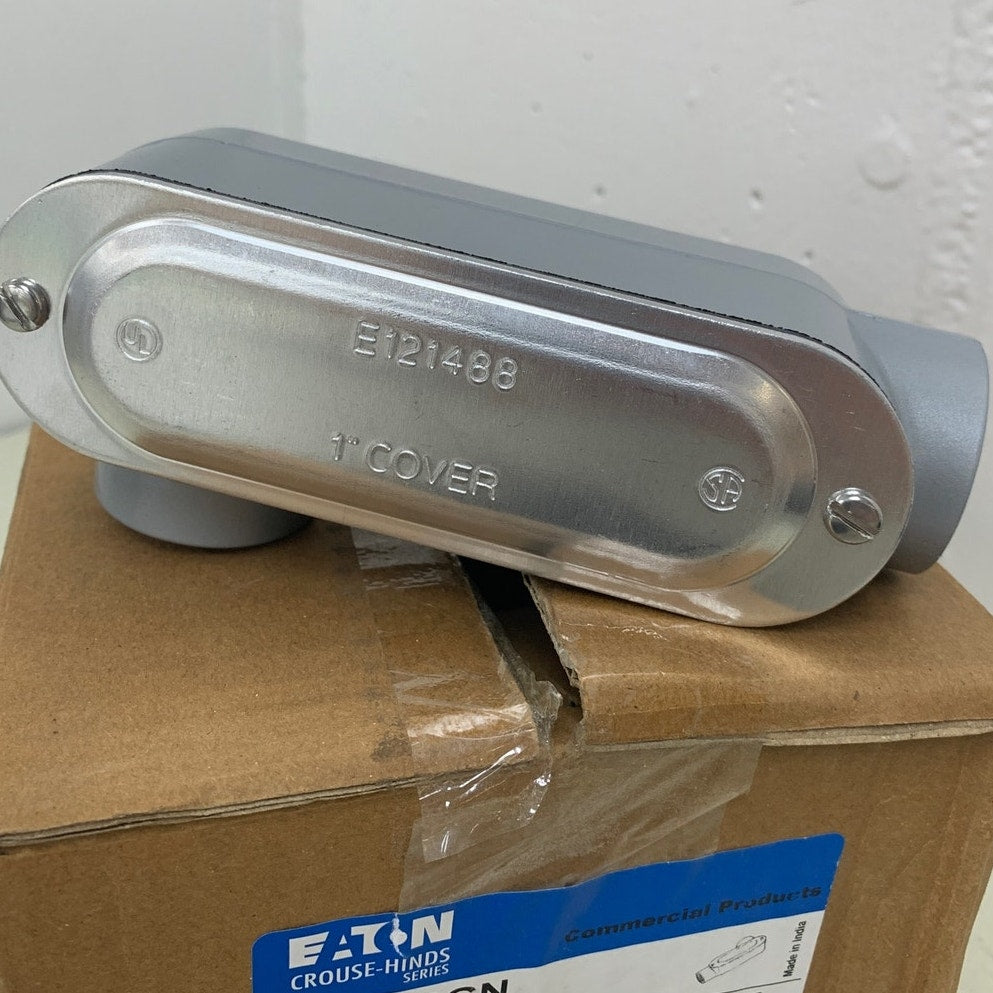 6 New Eaton LR35-CGN 1" LR Aluminum Conduit Body With Cover & Neoprene Gasket
