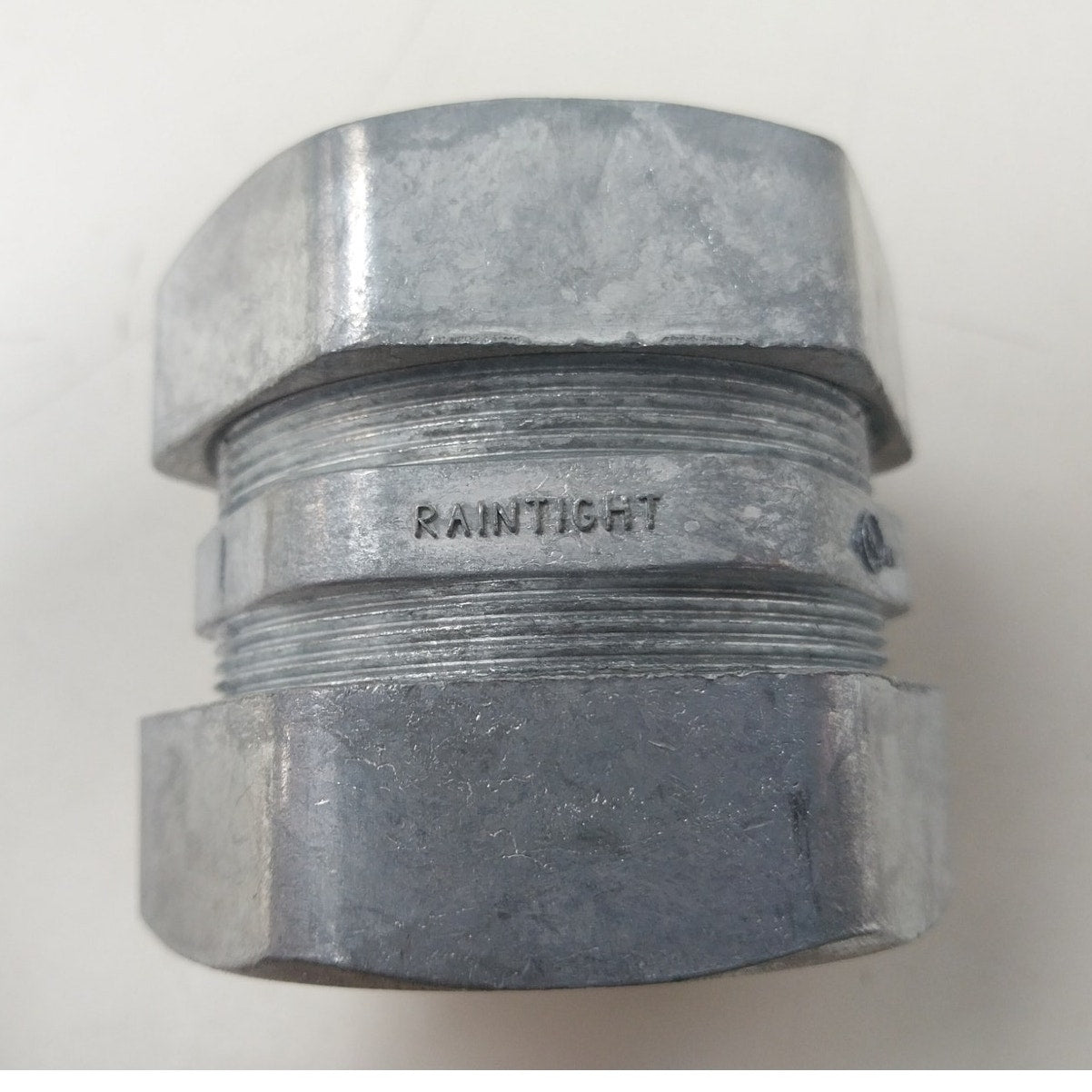 3 New Raintight 2.5" D-Cast Zinc Compression Couplings for Raintight EMT