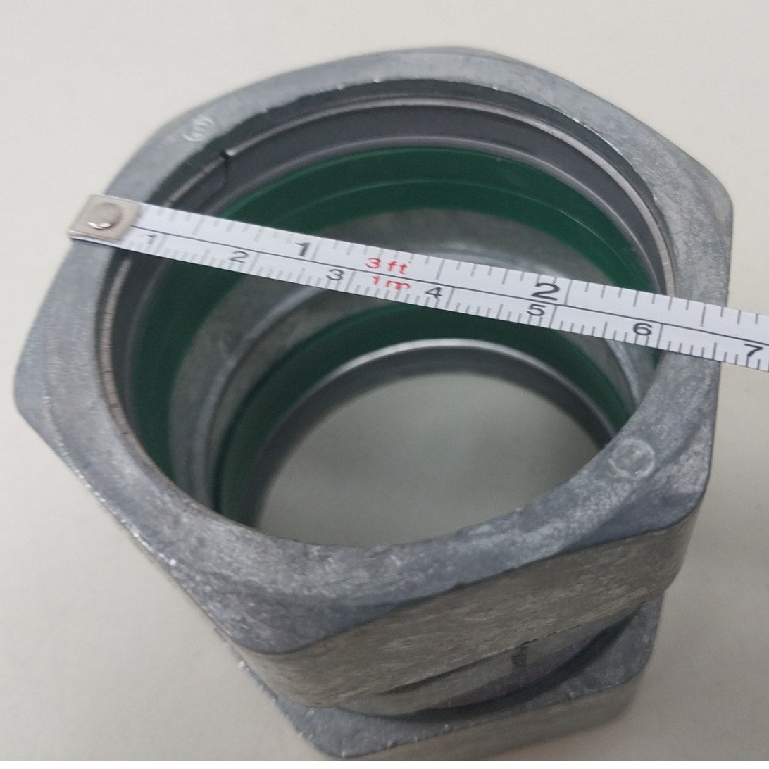 3 New Raintight 2.5" D-Cast Zinc Compression Couplings for Raintight EMT