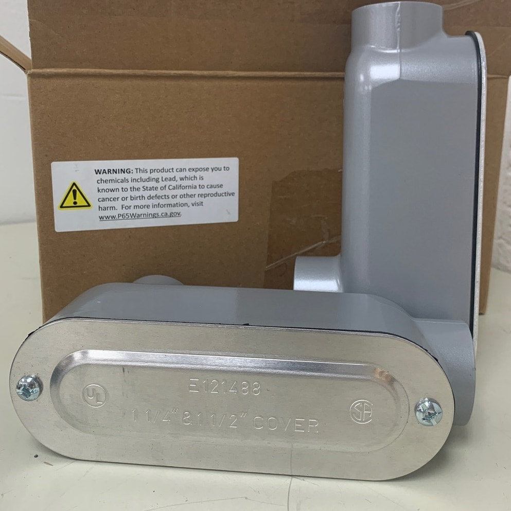 2 New Bell Outdoor E-PAK EALB-4CGN 1.25" Threaded Conduit Body Cover & Gasket