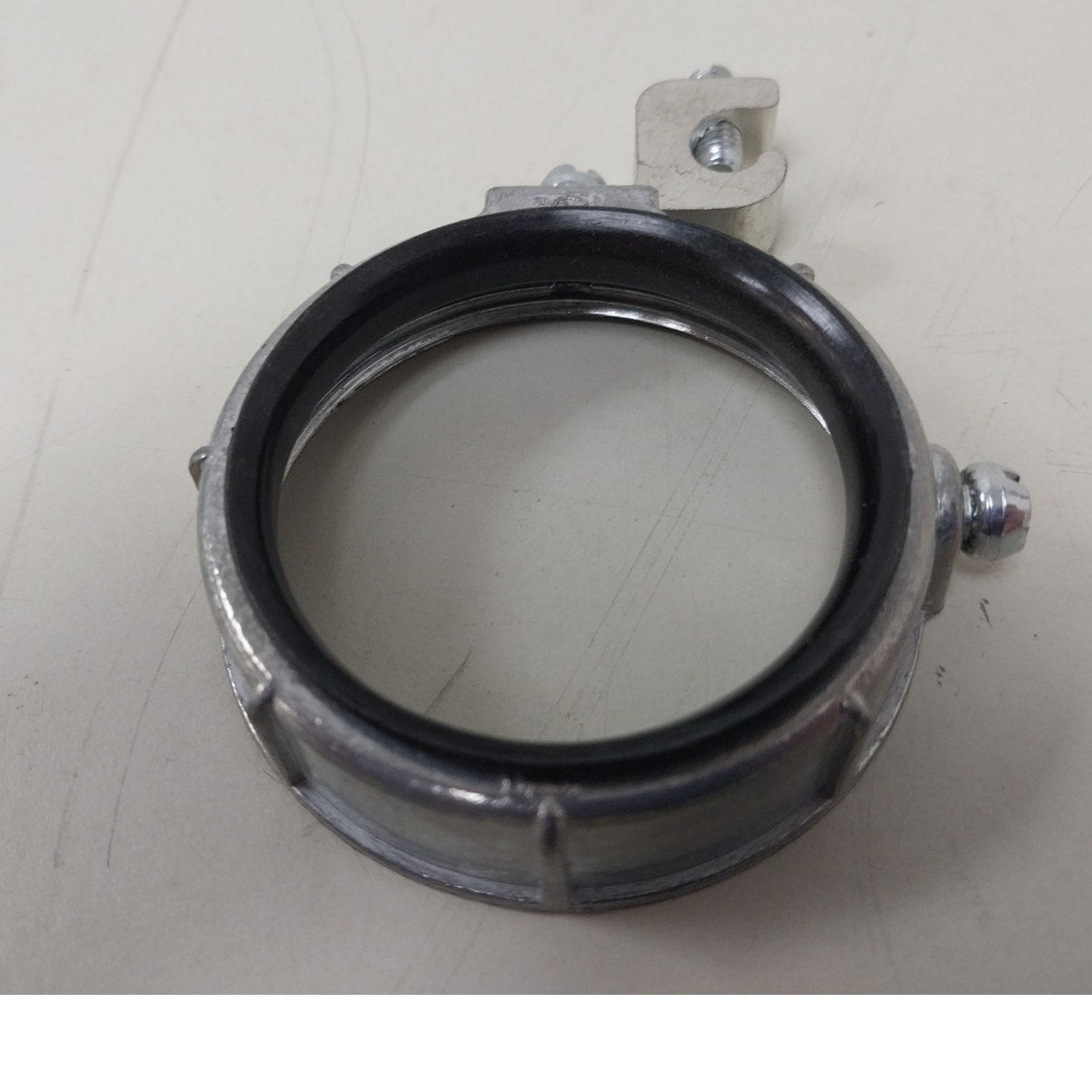 New Grounded Insulated 2" Zinc Metallic Grounding Bushing