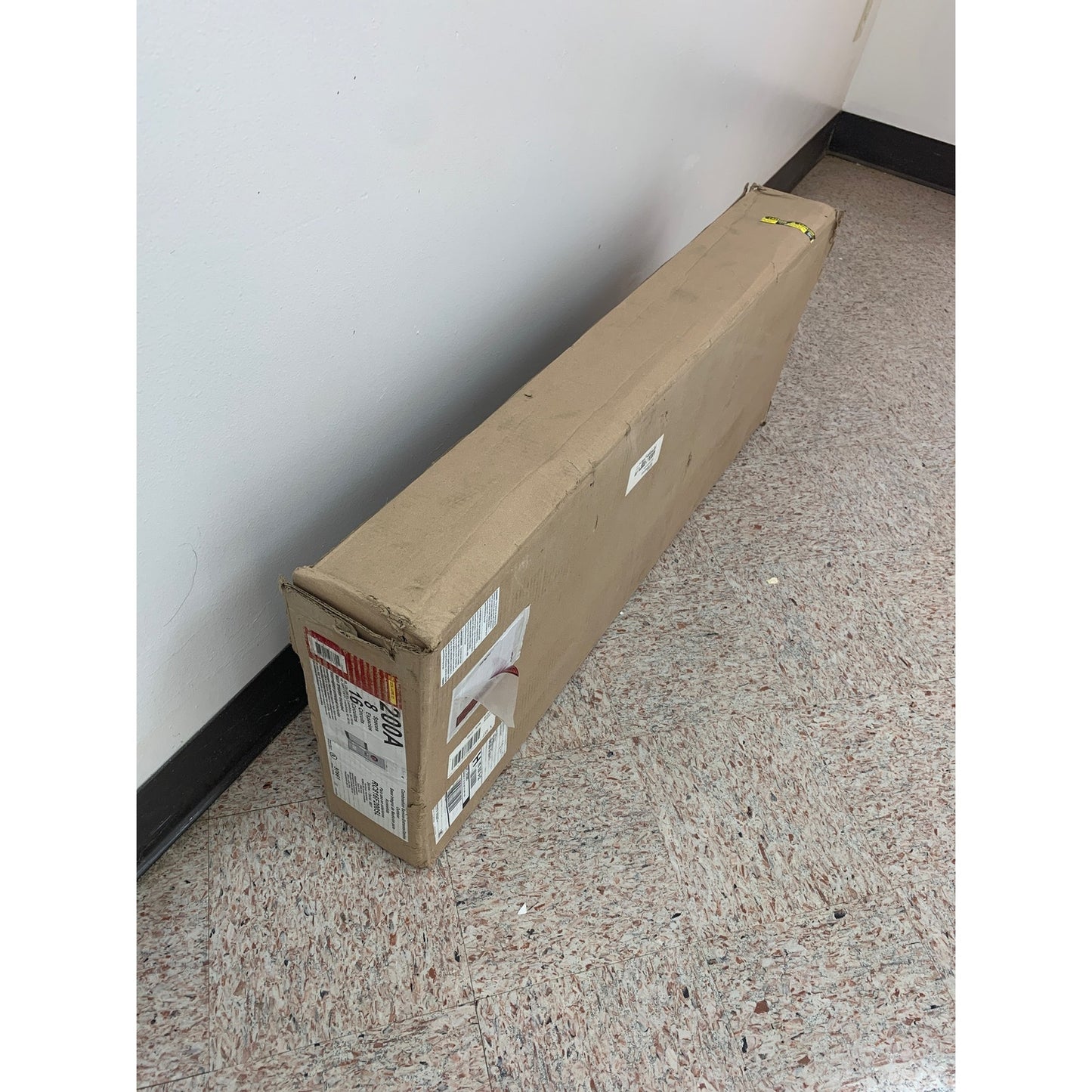 New Square D 200A 8 Spaces 16 Circuits Combination Service Entrance Device