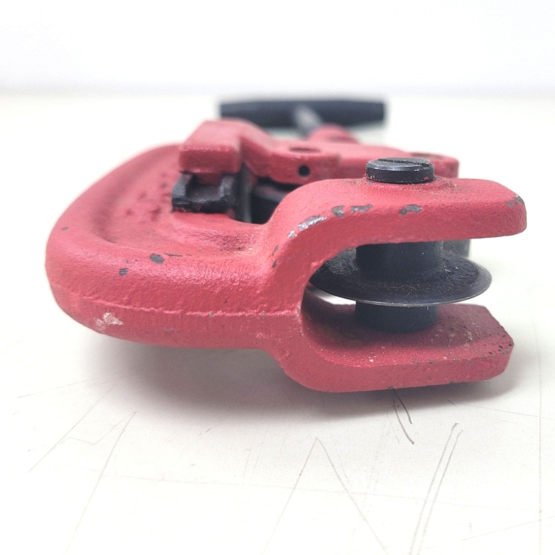Used No 2 Cast Steel Capacity 1/2" to 2.5" Pipe Cutter - Very Good Condition