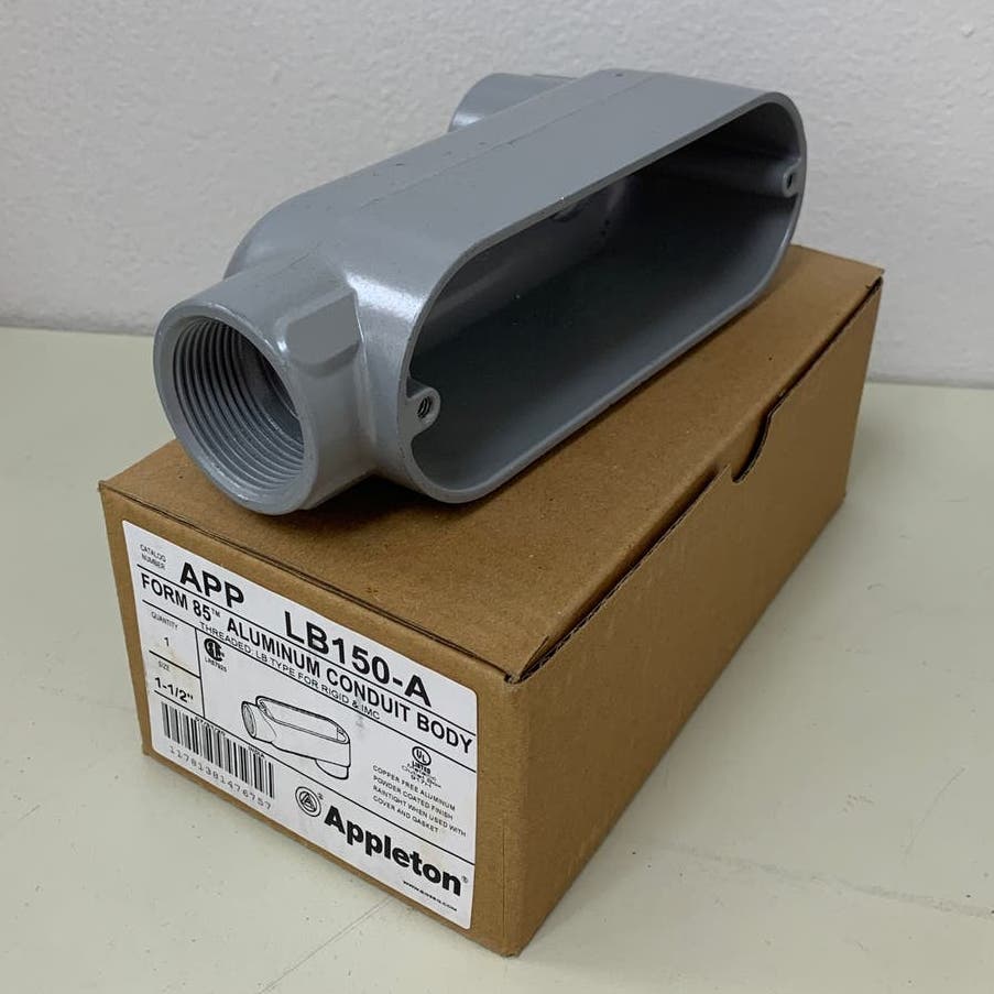 New Appleton Form 85 Aluminum Conduit Body Type LB150-A 1.5" Threaded For Rigid