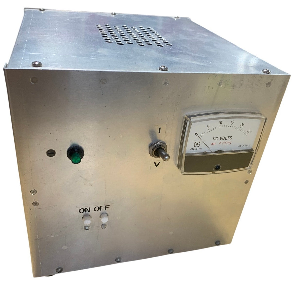 Custom-Built DC Regulated Bench Power Supply — 0–25V, Adjustable Current Limit