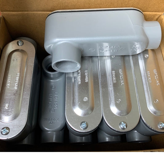 10 New In Box Bridgeport LB-42CG 3/4" LB Conduit Bodies Covers Neoprene Gaskets