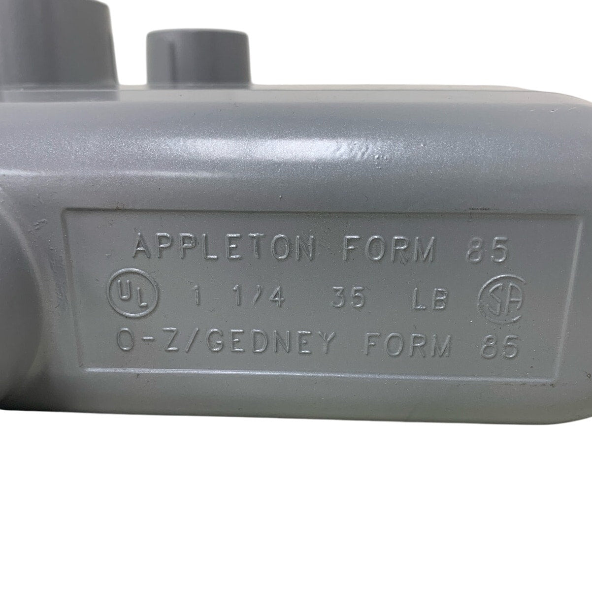 New Appleton Form 85 Aluminum Conduit Body Type LB125-A 1.25" Threaded