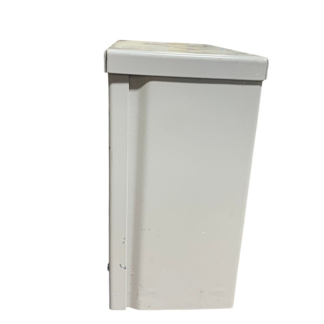NEMA 3R Rainproof Electrical Enclosure Junction Box 8.5" x 8" x 4" VG Condition