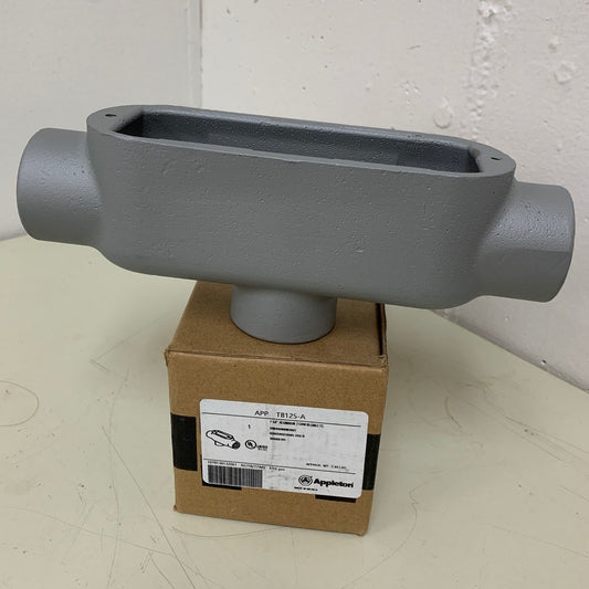 New In Box Appleton T125-A Form 85 1.25" Aluminum T Conduit Body