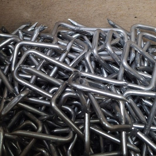 430 New Thomas & Betts 1/2" Steel Staples Open Box Type NM Cable 2.5" Wide Max