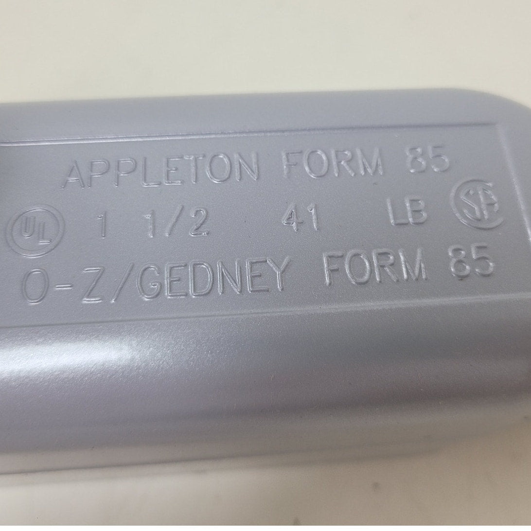 New Appleton Form 85 1.5" Gedney Form LB150-A Aluminium Conduit Body