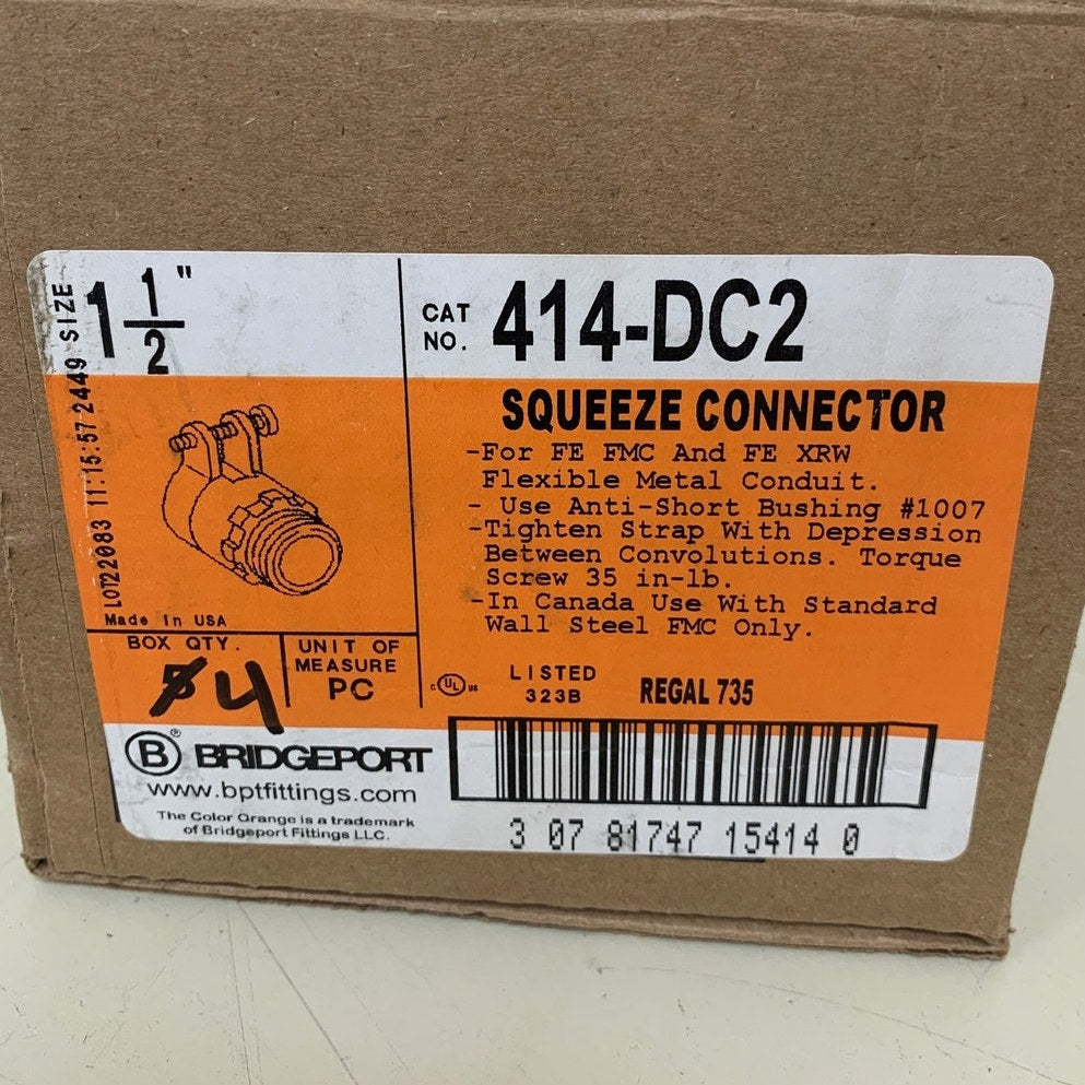 4 New Bridgeport 1.5" Squeeze Type 414-DC2 Electrical Connectors Original Box