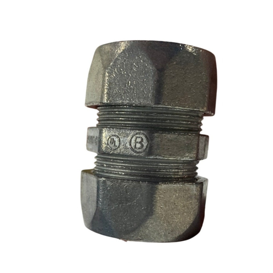 Lot of 8 Raintight 3/4" EMT Compression Conduit Connectors
