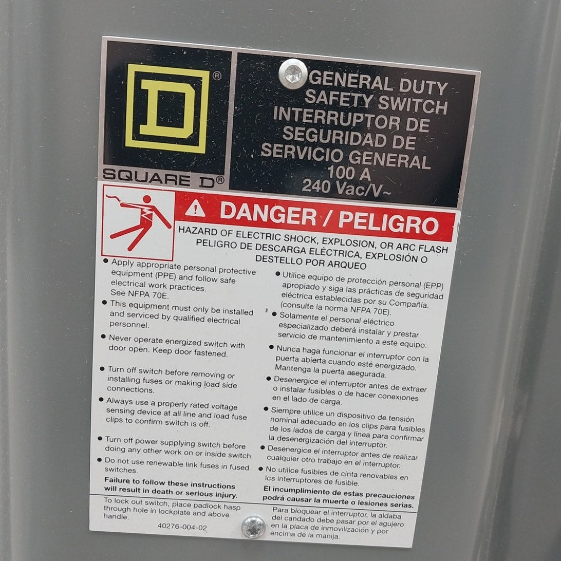 New In Box Square D 100A General Duty Safety Switch GDSS Metal Electrical Box