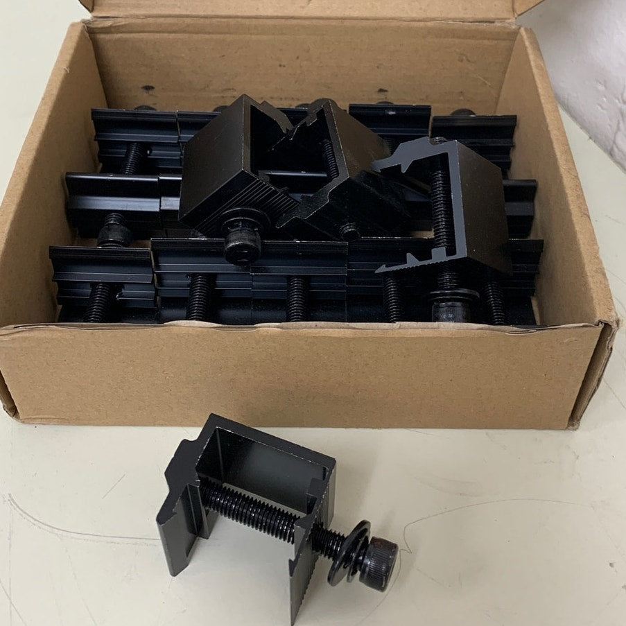 New In Box Sunmodo SMR100 L-FT Solar Panel Mount Adaptor Kit 14 Pieces Black