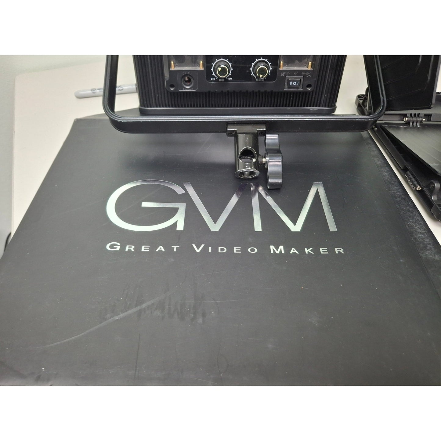 GVM 50RS RGB LED Light Panel Kit w/ Tripod & Case – Great Video Maker
