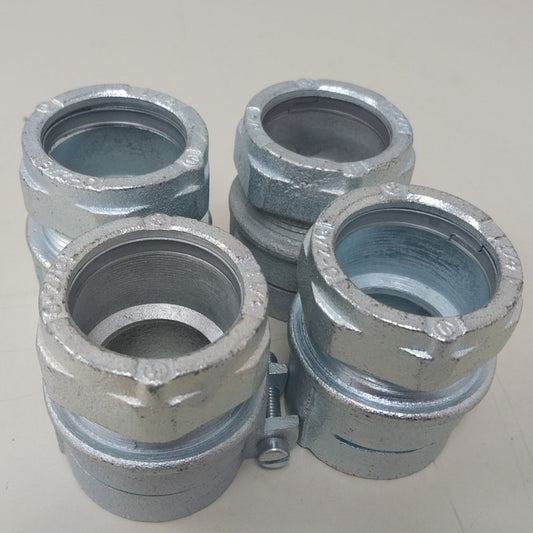 4 New 1.5" Squeeze Throat Metal Conduit Connectors Open Box