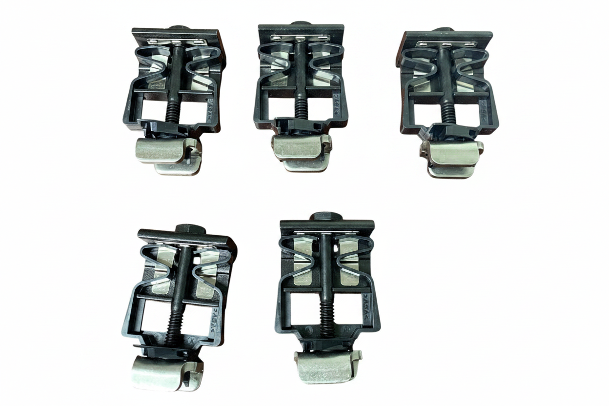 5 New Open Box Pegasus Solar PRS Z23-3 Black Panel Multi-Clamps Mids Ends