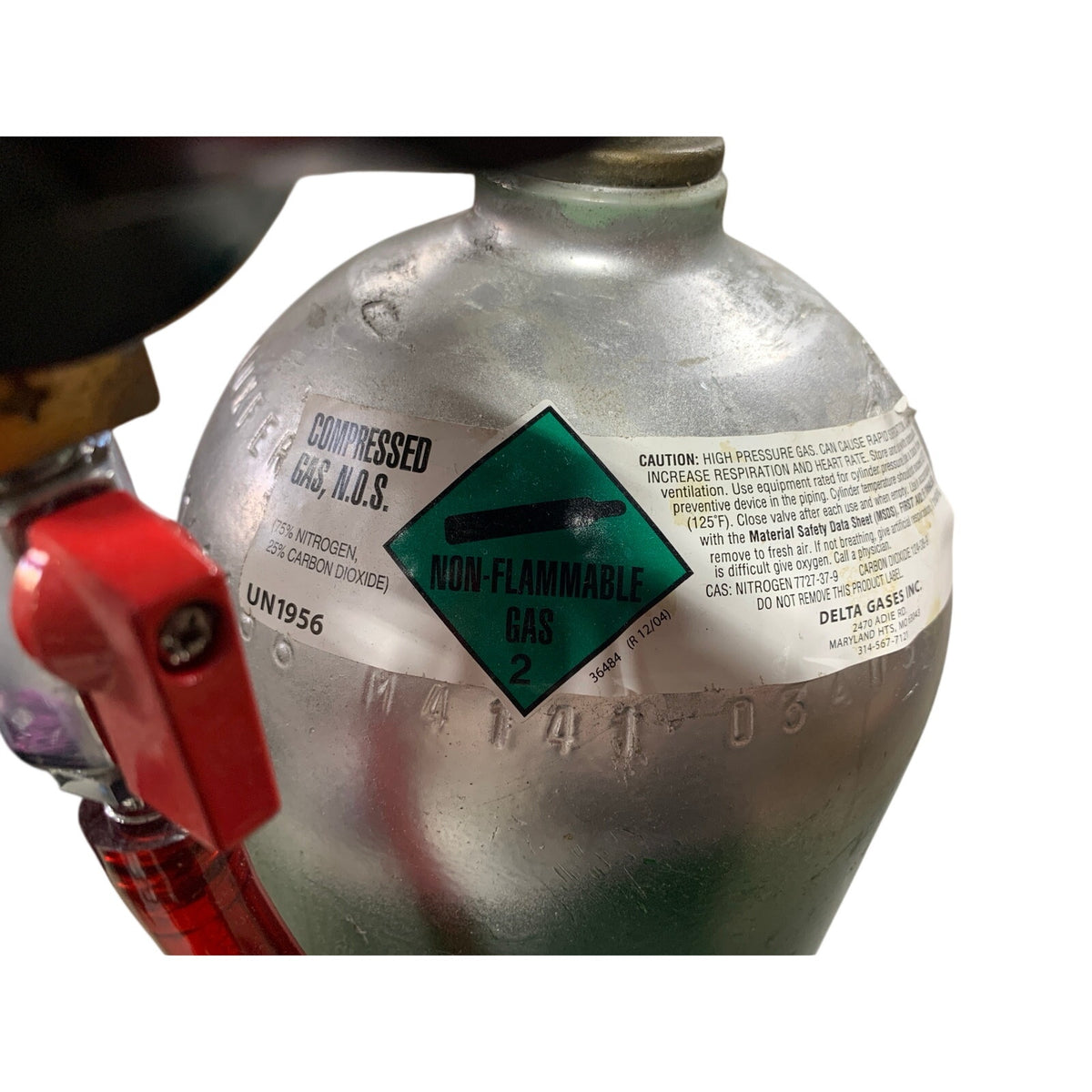 Kegerator Tapping Kit: Green CO2 Tank, Dual Gauge Regulator & Sankey Coupler
