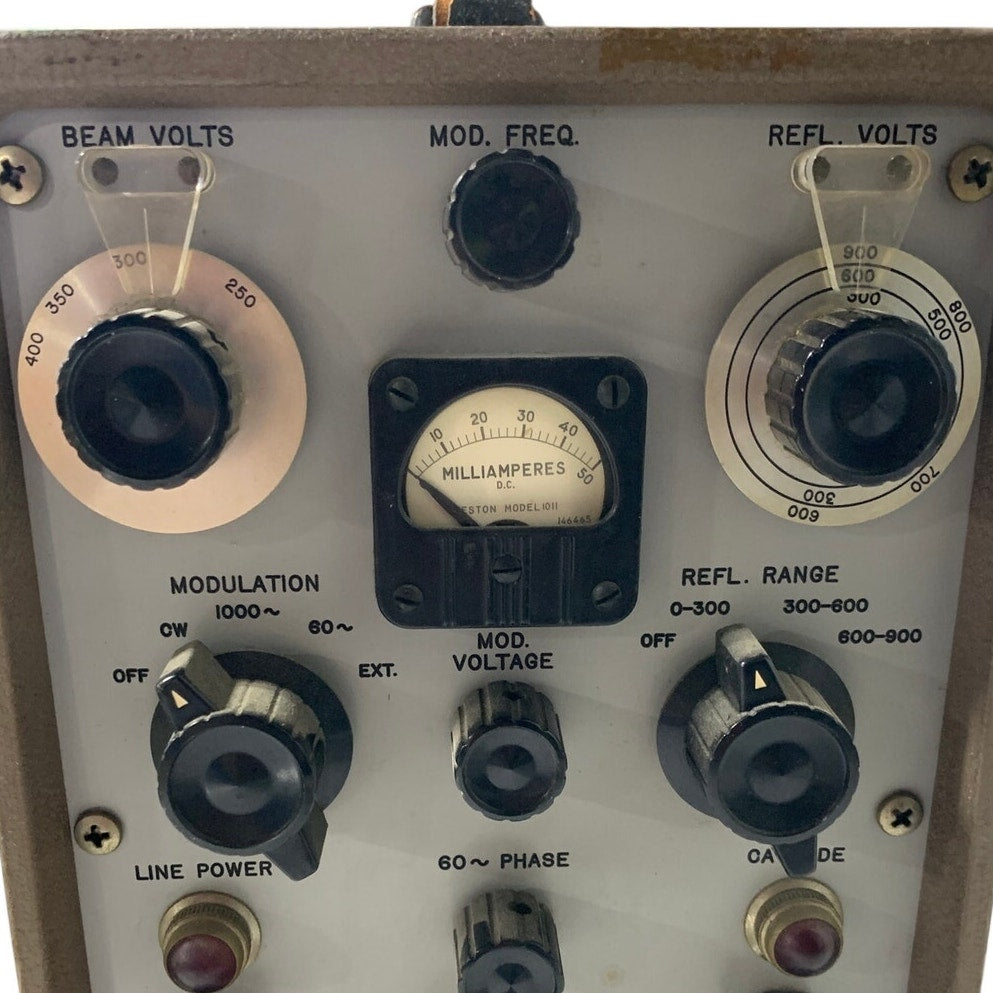 Vintage Hewlett-Packard Variable Regulated DC Bench Power Supply - Untested