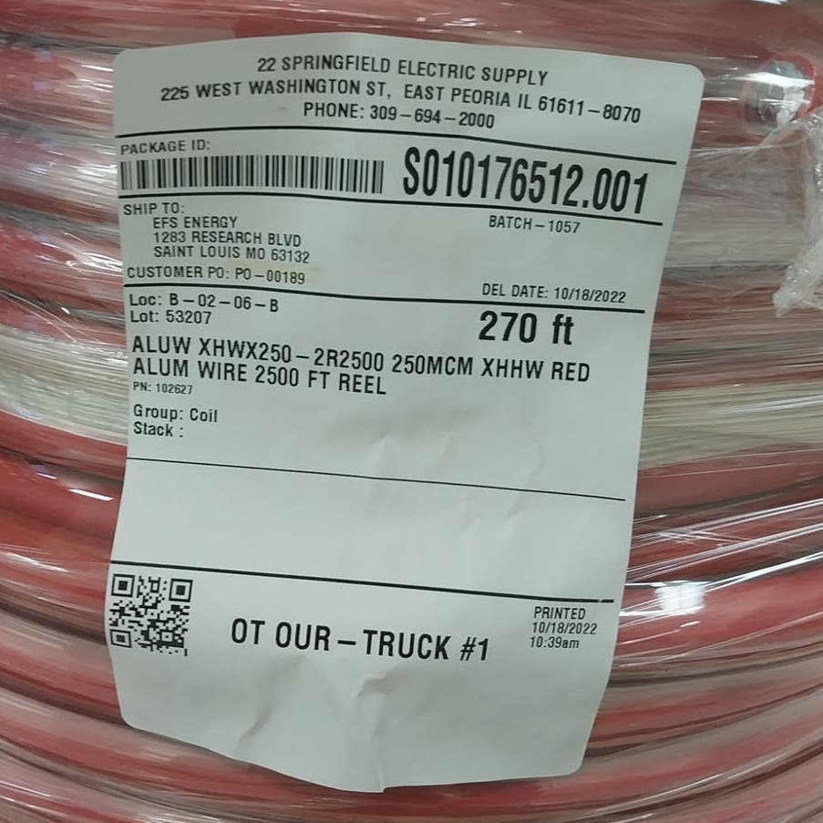 New Wooden Spool of 270 Feet Red 250 MCM Aluminum Electrical Wire