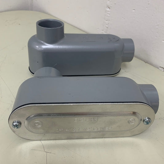 2 New Eaton LB45-CGN 1.25" Aluminum LB Conduit Body With Cover & Gasket