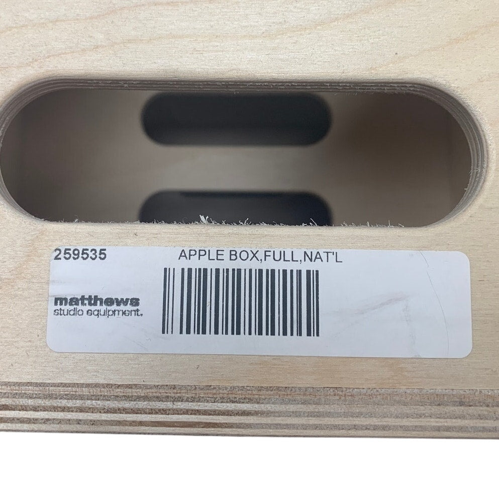 Matthews Full Apple Box 20"x12"x8" #259535 — Very Good Condition