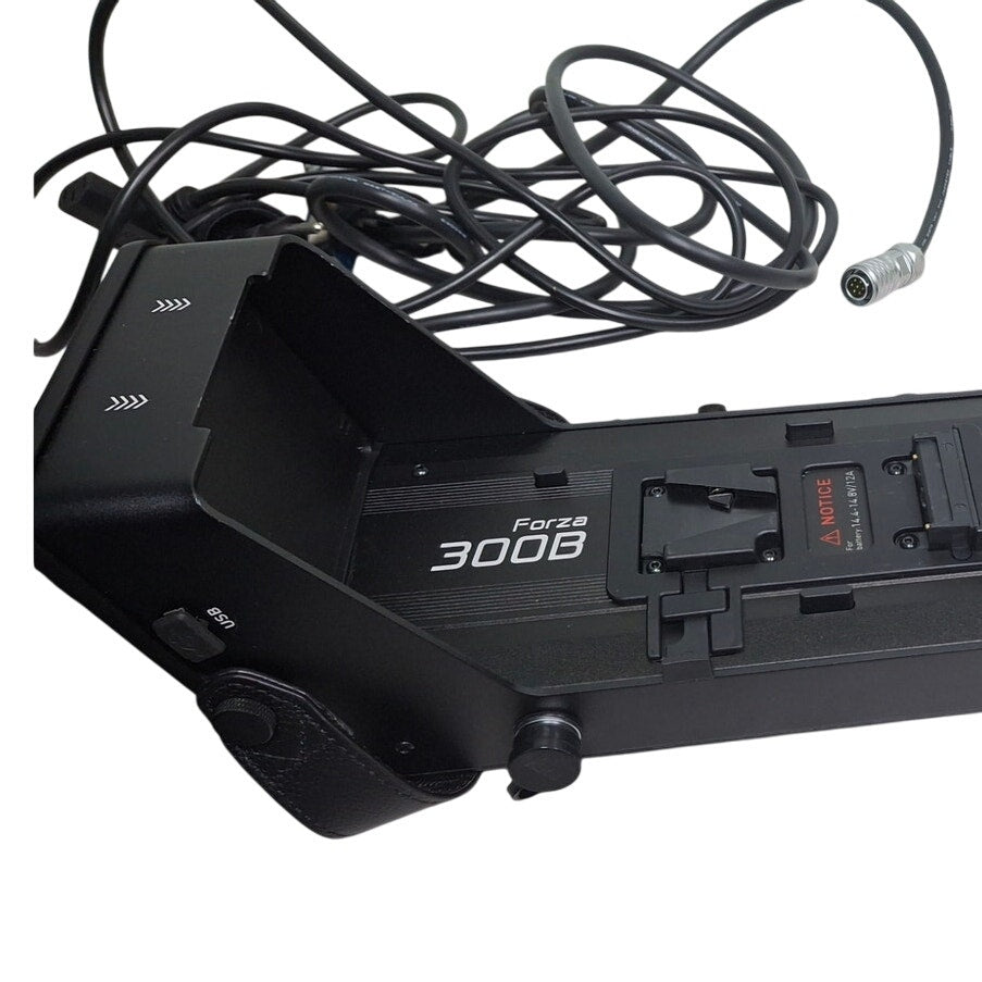 Nanlite Forza 300B Bi-Color LED Light Kit & Case | St. Louis Pickup