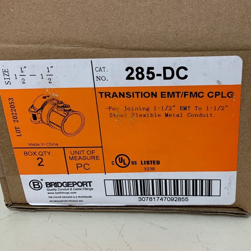 2 New Bridgeport Metal 285-DC 1.5"  1 1/2 inch Transition EMT to FMC Connectors