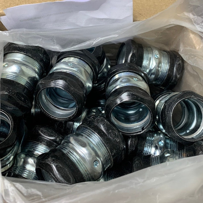New In Box 25 Eaton 1" 662RT EMT Compression Couplings Concrete Rain Tight