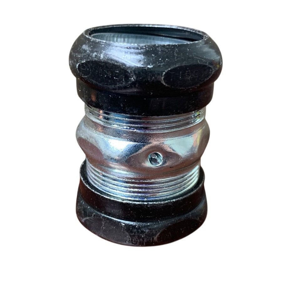 New In Box 25 Eaton 1" 662RT EMT Compression Couplings Concrete Rain Tight