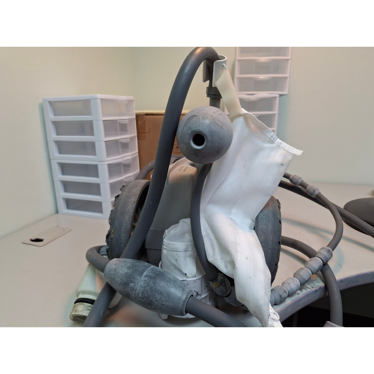 Used Swimming Pool Rover Cleaning Machine - For parts only