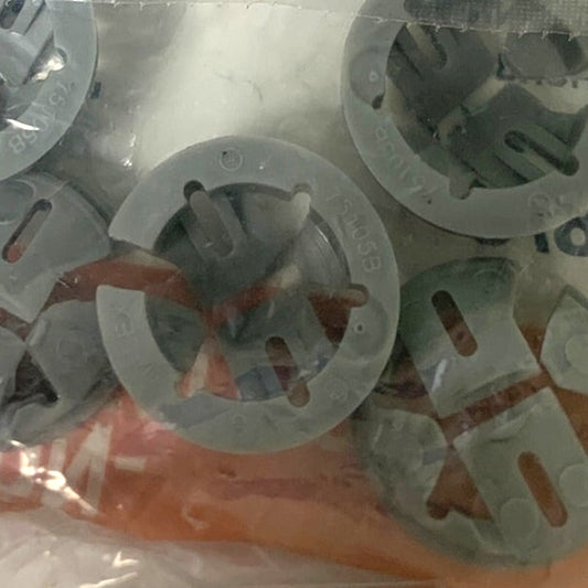 10 New Halex 3/8" (1/2" KO) Non-Metallic Plastic Push In Connectors 27511