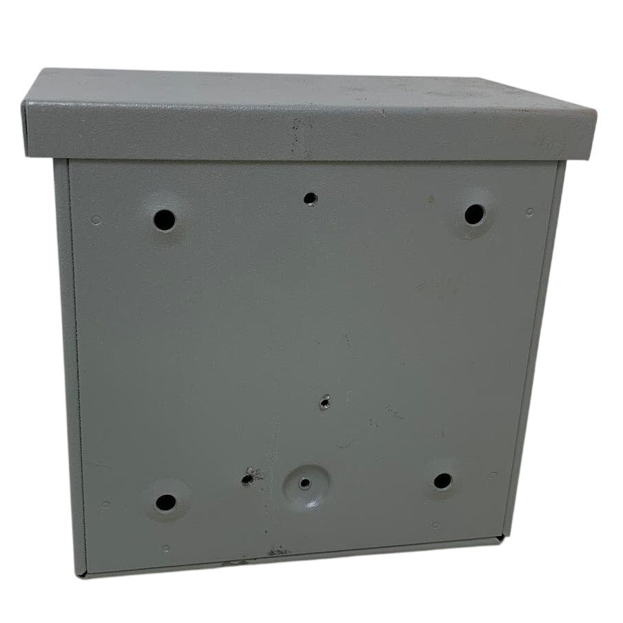Hubbell Wiegmann RSC080804 Metal Junction & Pull Box 1,3R Enclosure VG Condition